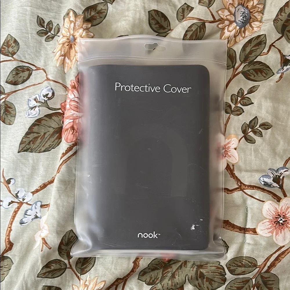 Nook Gray Tablet Case